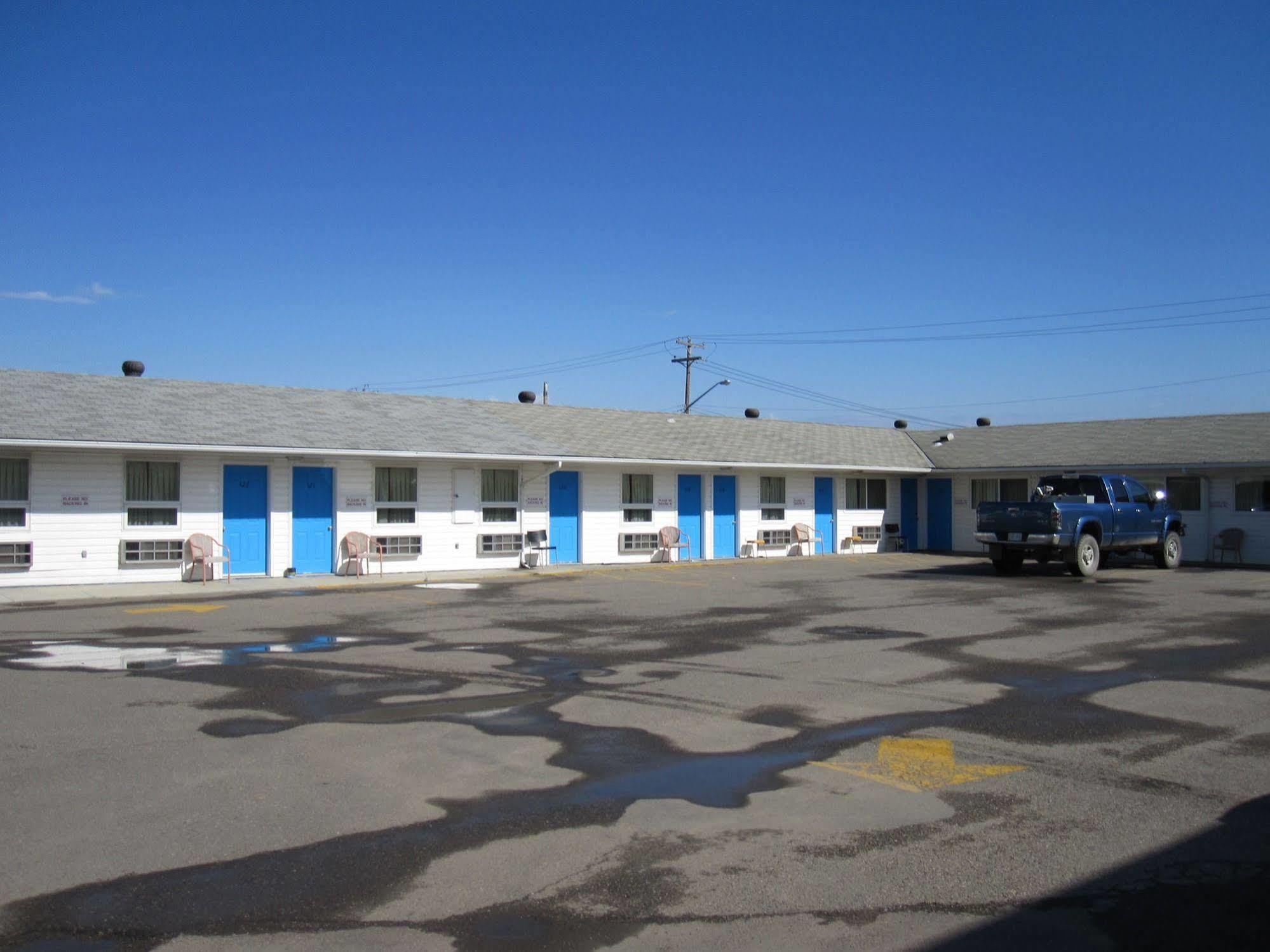 Aries Motel Edson Exterior photo